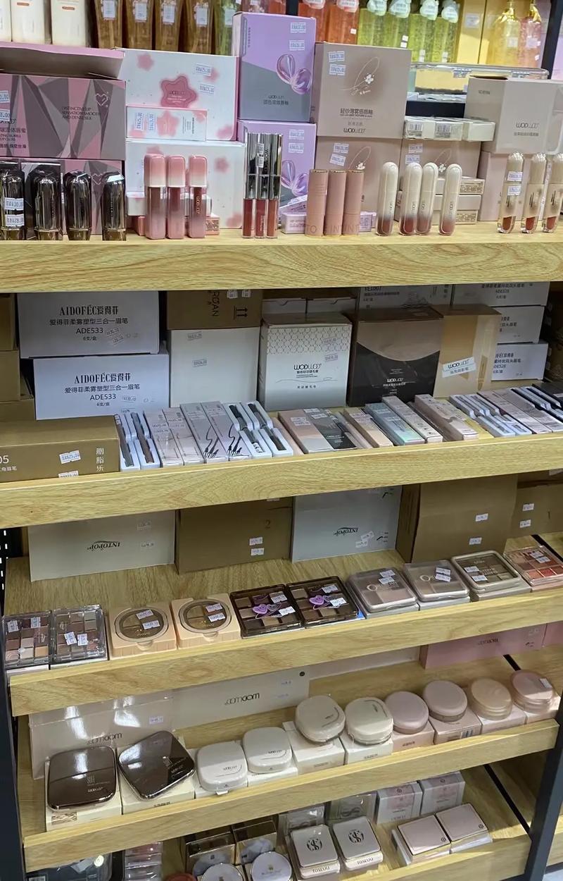 《嘉華日用品批發(fā)零售》——品質(zhì)生活，從這里開(kāi)啟